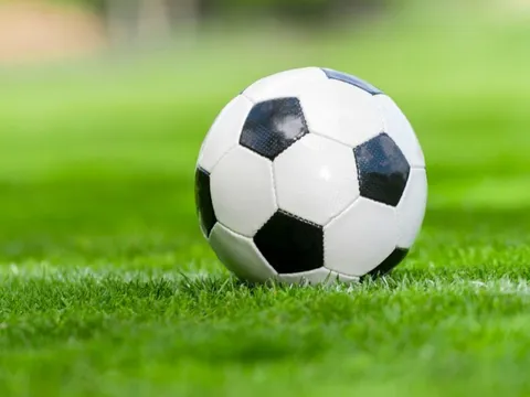 HLV Ý nói gì sau khi bị sa thải vì thắng 27-0?