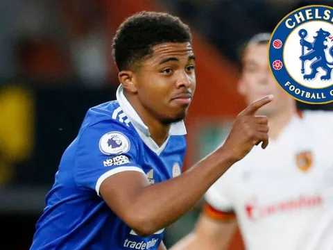 "Siêu bom" của Chelsea bất mãn với CLB