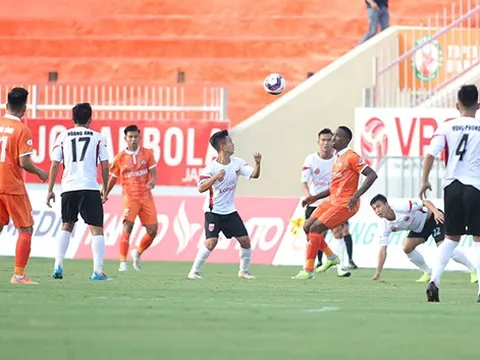 Siêu dự bị tỏa sáng, CLB Long An tạo nên địa chấn trước Topenland Bình Định