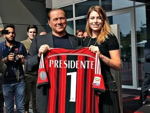 AC Milan đón tin dữ: "Bố già" Berlusconi nhiễm COVID-19