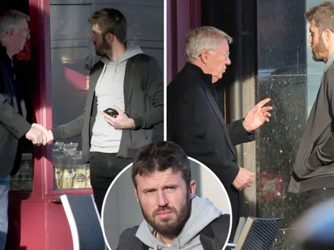 Carrick gặp gỡ với Sir Alex sau trận thua của Man United