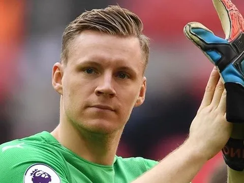 Lép vế và thua thiệt, Leno tiết lộ Ljungberg vẫn hài lòng về Arsenal
