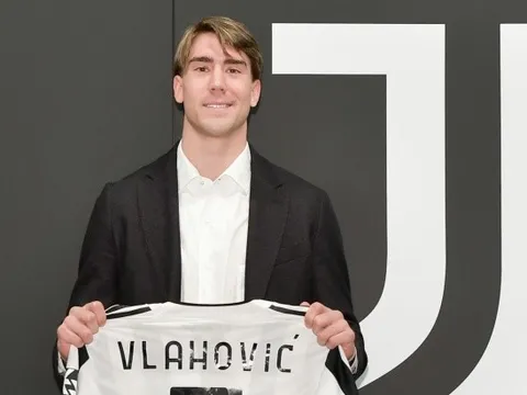 Gia nhập Juventus, Vlahovic nói một câu khiến Arsenal chưng hửng