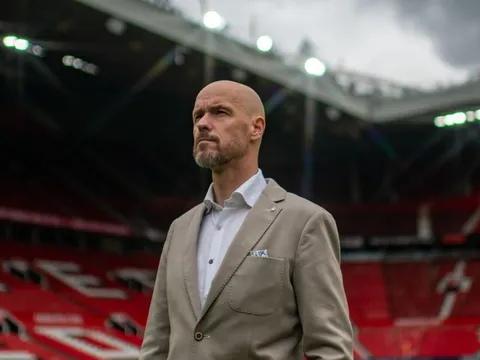"Ten Hag sẽ cố gắng tống khứ những cầu thủ này khỏi CLB"