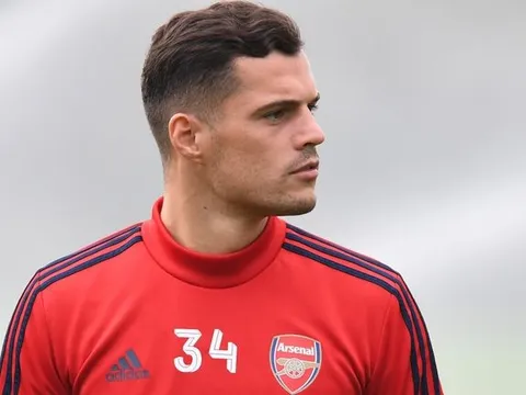 Mất băng đội trưởng, Xhaka tiết lộ thái độ của các cầu thủ Arsenal với mình