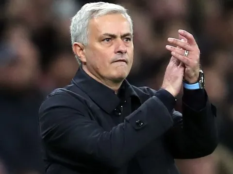 "Tôi đã gọi cho Mourinho, dù biết chỉ có 1/1000 cơ hội"