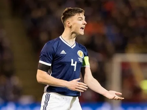 Sao Arsenal thăng hoa, giúp đội nhà đại thắng ở vòng loại World Cup