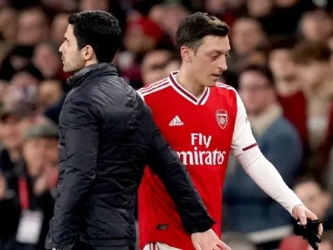 So sánh thành tích của Arsenal khi có và không có Mesut Ozil