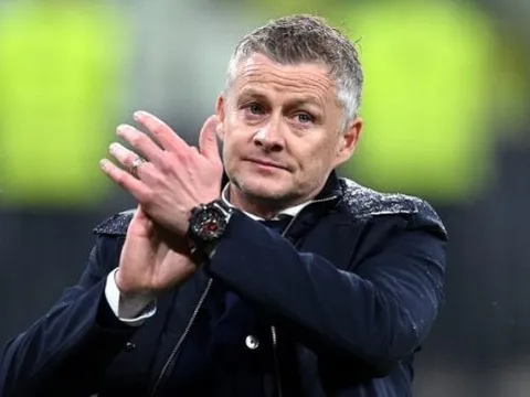 So sánh thành tích của Solskjaer ở Champions League với Moyes, Van Gaal và Mourinho