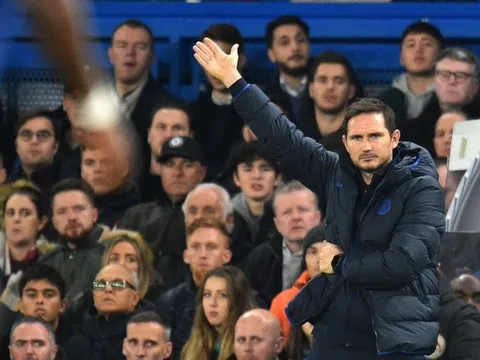 So với mùa trước, Chelsea giờ còn tệ hơn?