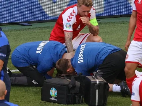 SỐC! Eriksen ngã quỵ giữa trận Đan Mạch - Phần Lan