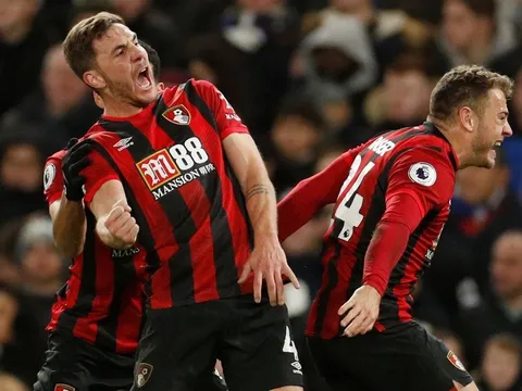 'Solanke việt vị nhưng anh ta thì không'