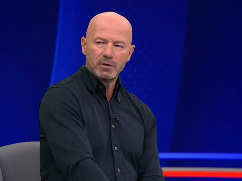 Solskjaer bức xúc vì Man United thua oan, Shearer không đồng tình