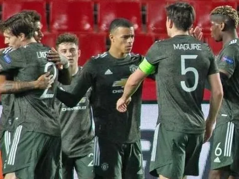 Solskjaer đã có cầu thủ giỏi hơn Mkhitaryan sau chiến thắng Granada