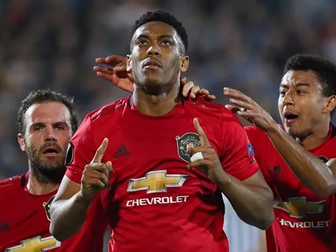 Solskjaer giác ngộ, 'song sát' trở lại, Man Utd sẵn sàng săn 'Chim hoàng yến'?