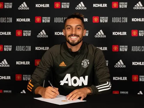 Solskjaer lên tiếng, tiết lộ khả năng "báu vật" Brazil ra mắt Man United