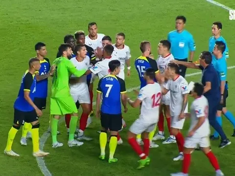 Son Heung-min khiến đối thủ đổ máu