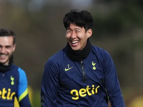 Son Heung-min tít mắt, tân binh tập bắn, viện binh tiếp sức Tottenham