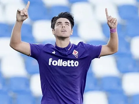 Cựu vương nước Anh vào cuộc, giành sao trẻ Viola trong tầm ngắm Spurs