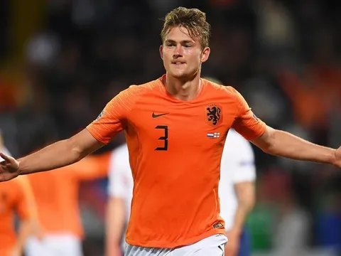Sau Van Dijk, Hà Lan đón thêm tin dữ từ Matthijs de Ligt