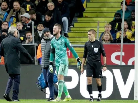 SỐC! De Gea chấn thương, HLV Tây Ban Nha hé lộ sự thật khó ngờ