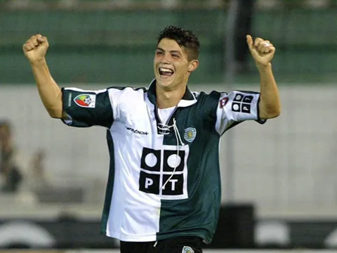 Sporting Lisbon chỉ muốn chiêu mộ Ronaldo theo dạng tự do