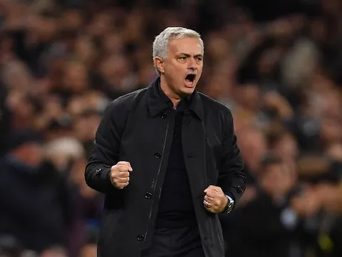 Spurs hòa tức tưởi, Mourinho bất ngờ lên tiếng "cà khịa" Man United
