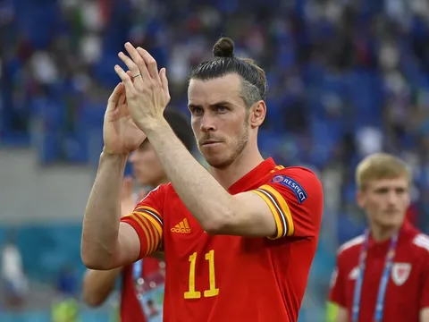 Bale nói câu ngắn gọn về pha hỏng ăn mười mươi trước Ý