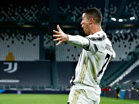Ronaldo xô đổ kỷ lục của Messi tại Champions League