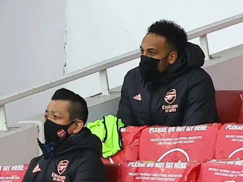 Cả đội Arsenal bắt đầu sợ hãi vì Aubameyang