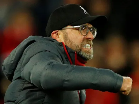 Jurgen Klopp lo lắng khi Liverpool đụng "hung thần" của Quỷ đỏ