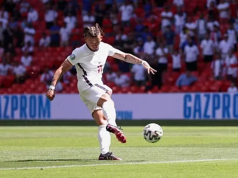 "Tỷ lệ chuyền bóng chính xác của cậu ấy trước Croatia là 100%..."