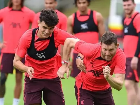 Stefan Bajcetic là ai mà khiến người hâm mộ Liverpool phấn khích?