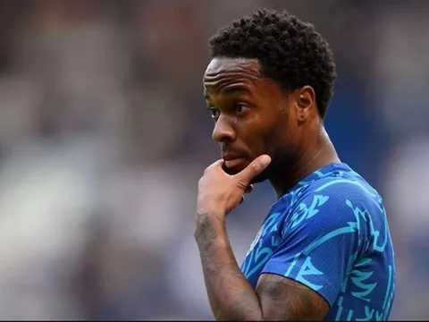 Sterling gọi đồng đội là Usain Bolt
