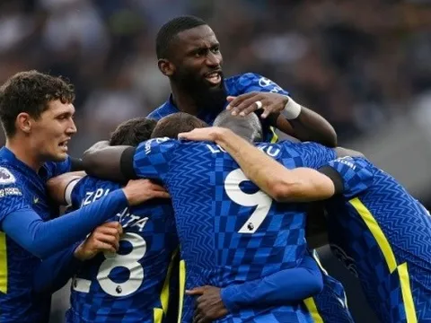 Sự đáng sợ của Chelsea không chỉ đến từ Lukaku