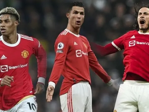 Sự oái oăm tại Man Utd bị phát giác sau trận hòa Leicester