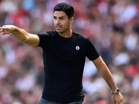"Sự quan tâm của Arsenal đang tăng lên"