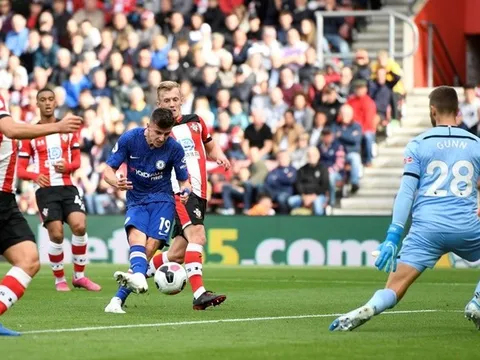 Sự 'tiến hóa' khó tin từ Mason Mount