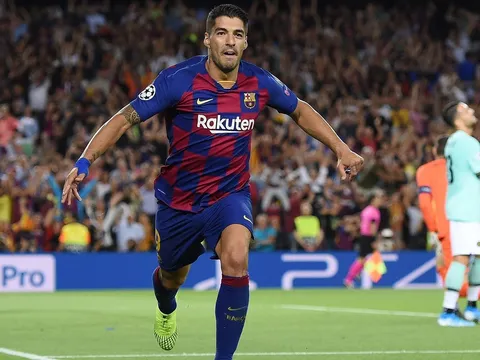 Suarez đăng đàn, khuyên Barca chiêu mộ "Drogba 2.0" về Camp Nou