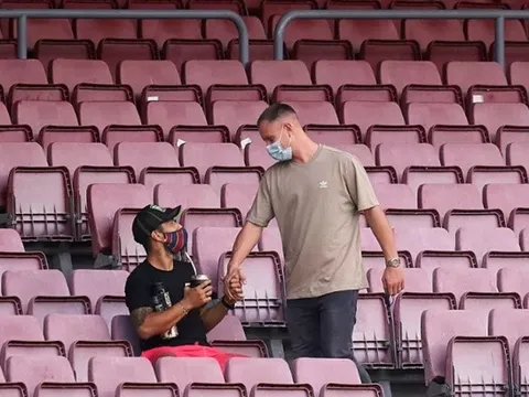 Suarez rời Barca, Ter Stegen nhắn gửi thông điệp đầy cảm xúc