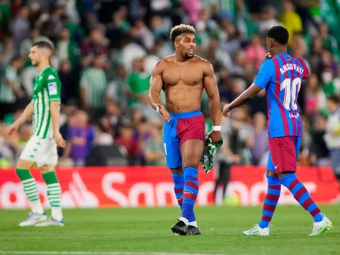 Thân hình cơ bắp của Adama Traore