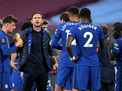 "Tại Chelsea, mục tiêu chính của tôi là vô địch Ngoại hạng Anh..."