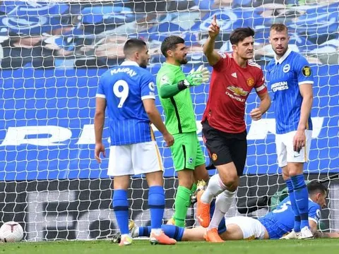 Tái đấu Brighton, Solskjaer thay gần nguyên cả đội hình