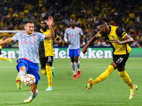 Tại sao Diogo Dalot có thể tự tin giành lại vị trí ở M.U từ Wan-Bissaka?