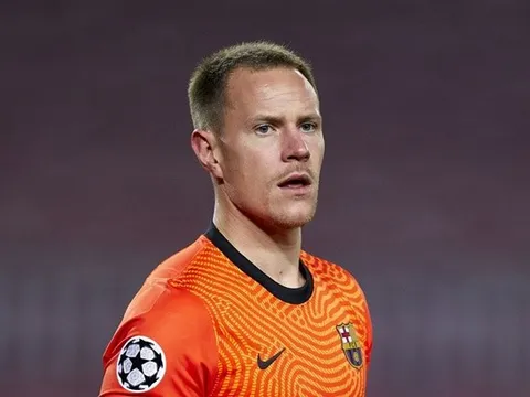 Tái xuất vi diệu, Ter Stegen chốt luôn tương lai