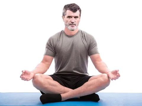 Mikael Silvestre: 'Chỉ 1 thứ có thể khiến Roy Keane trở nên thân thiện ở M.U'