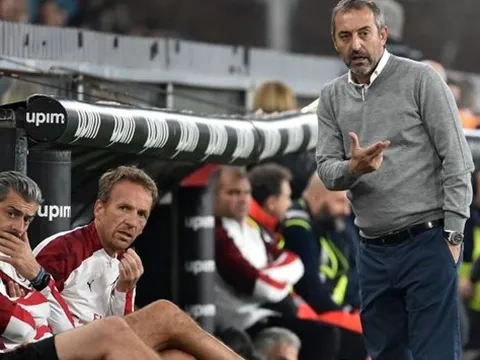 Tạm thoát khỏi khủng hoảng, HLV AC Milan “nổ” tưng bừng