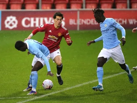 Tân binh chạy cánh của Man Utd ghi bàn thứ 3 sau 3 trận
