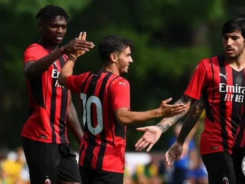 Tân binh ghi bàn, AC Milan hủy diệt Modena không thương tiếc