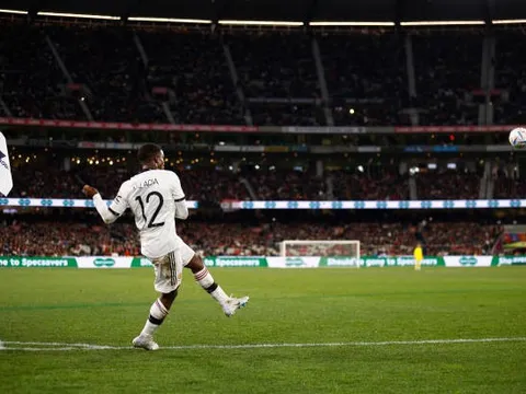 Tân binh Man Utd có màn trình diễn hoàn hảo